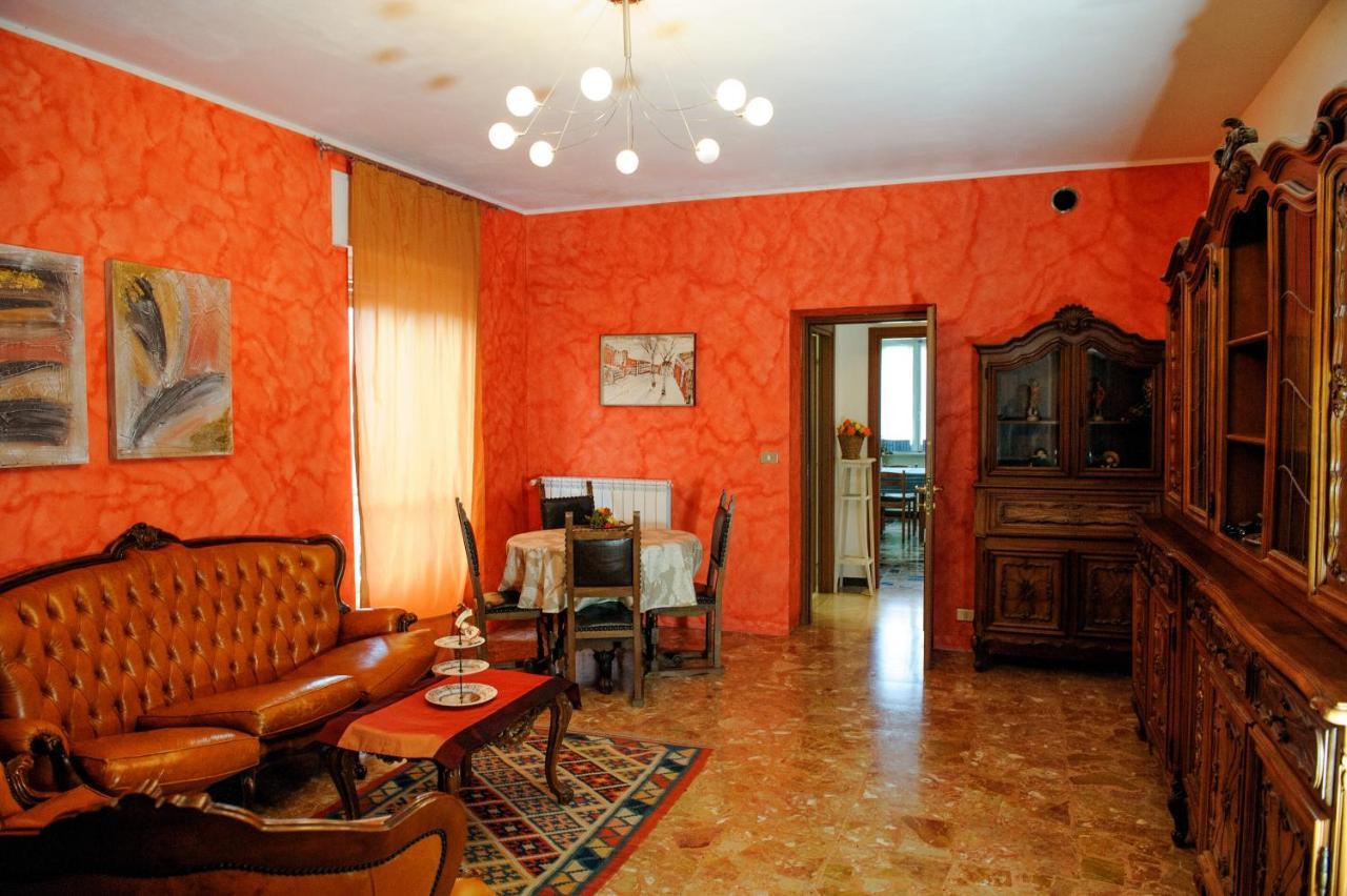 Agriturismo Paitin อัลบา ภายนอก รูปภาพ