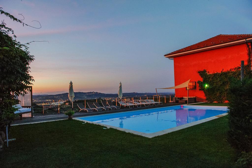Agriturismo Paitin อัลบา ภายนอก รูปภาพ