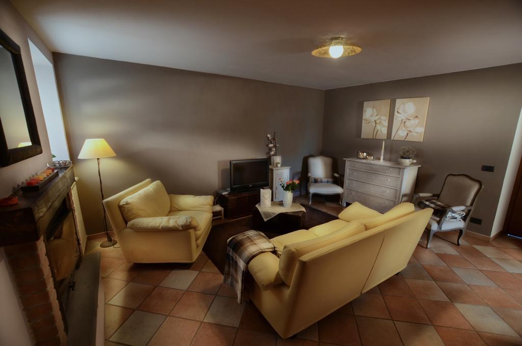 Agriturismo Paitin อัลบา ภายนอก รูปภาพ